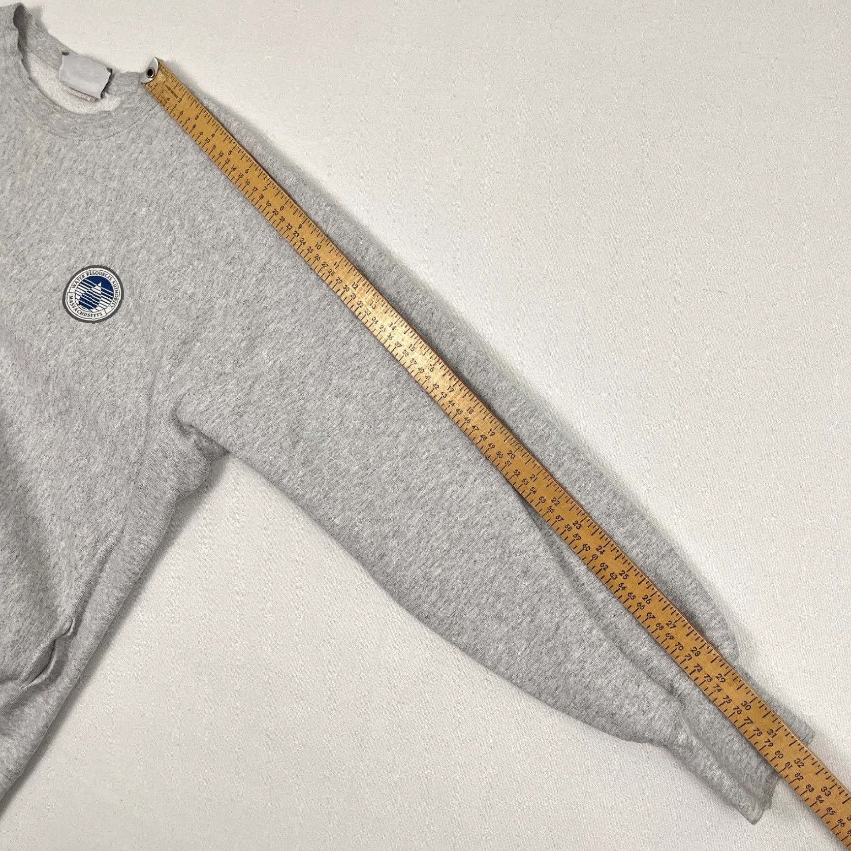 Lee VINTAGE Lee Sweatshirt Adult Mens XL Gray Embroidered Crewneck USA 90s Cross Grain Pullover Sweatshirt Mens XL Gray USA 90s Lee Embroidered Crew Neck Size US XL / EU 56 / 4 - 6 Thumbnail