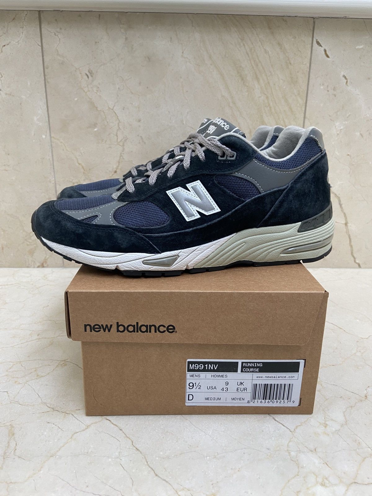 New Balance New Balance 991 Navy Made in UK Size US 9.5 / EU 42-43 - 1 Thumbnail