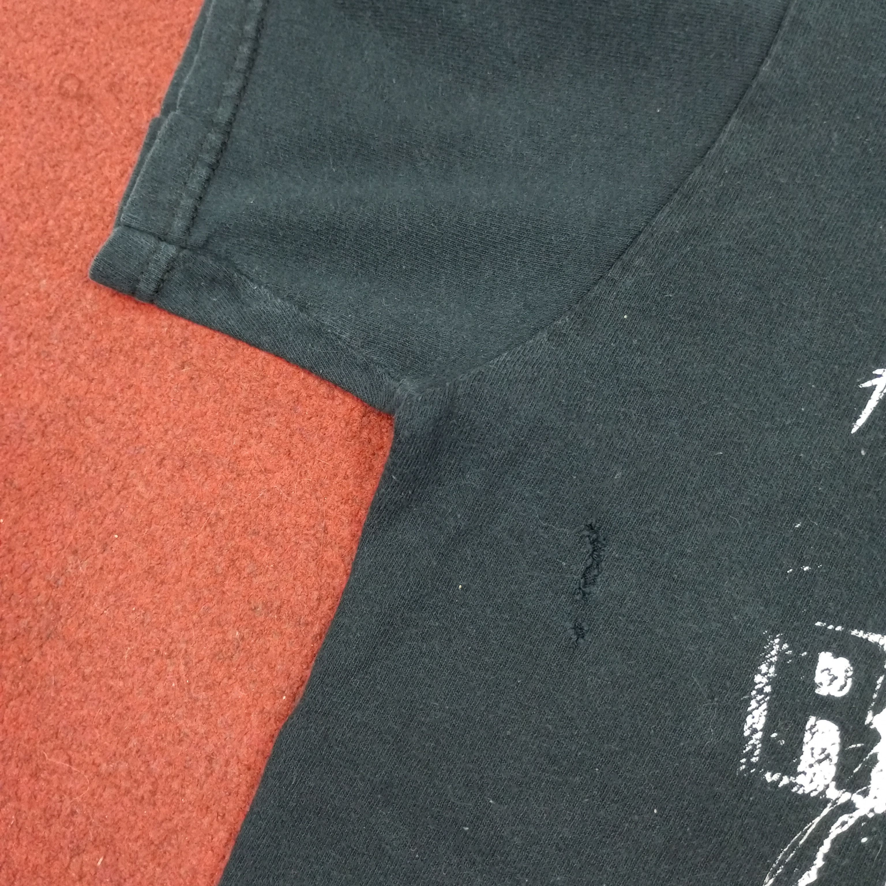 Band Tees × Vintage The Devil Wears Prada Rock Band Music Tshirt Size US M / EU 48-50 / 2 - 8 Thumbnail