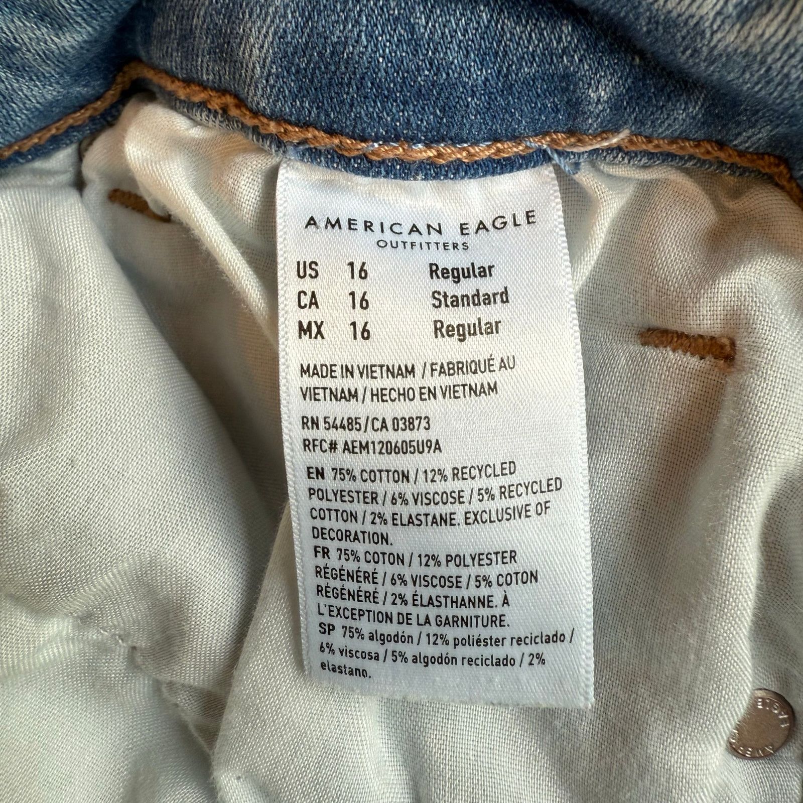 American Eagle Outfitters American Eagle High Rise Skinny Kick Jeans 16R Denim Asym Size 38" / US 16 / IT 52 - 8 Thumbnail