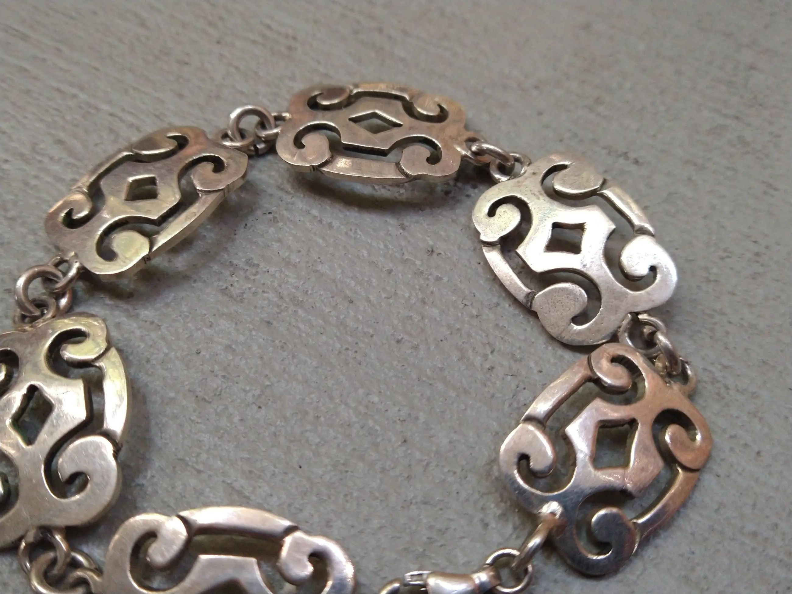 Sterling Silver Vintage Sterling Silver Bracelet 8" Mexico Link Chain Modern Size ONE SIZE - 2 Thumbnail