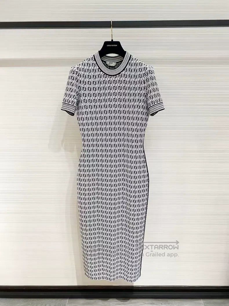 Fendi Fendi Double F Jacquard Knit Short Sleeve Dress Size XXS / US 00 / IT 34 - 1 Thumbnail