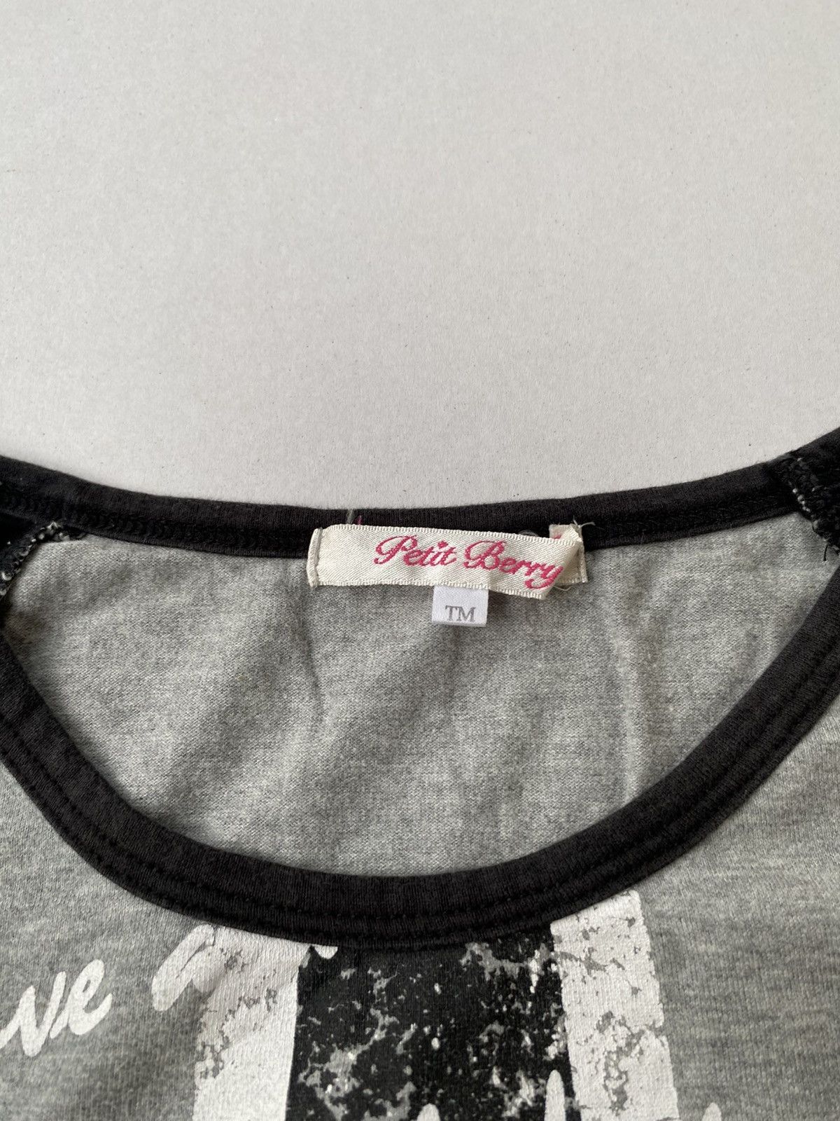 Japanese Brand × Vintage Vintage Petit Berry Poem Rock Longsleeve Tshirt Size US XS / EU 42 / 0 - 3 Thumbnail