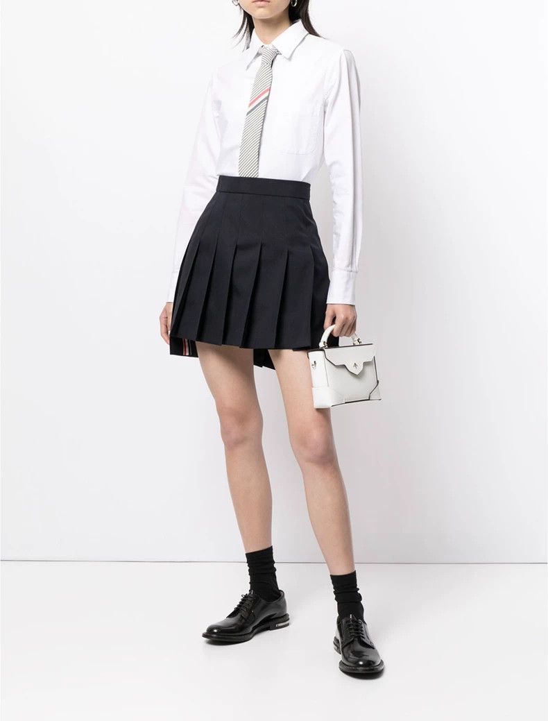 Thom Browne Thom BrowneNew school uniform dark blue pleated skirt shor Size 25" / US 0 / IT 36 - 3 Thumbnail