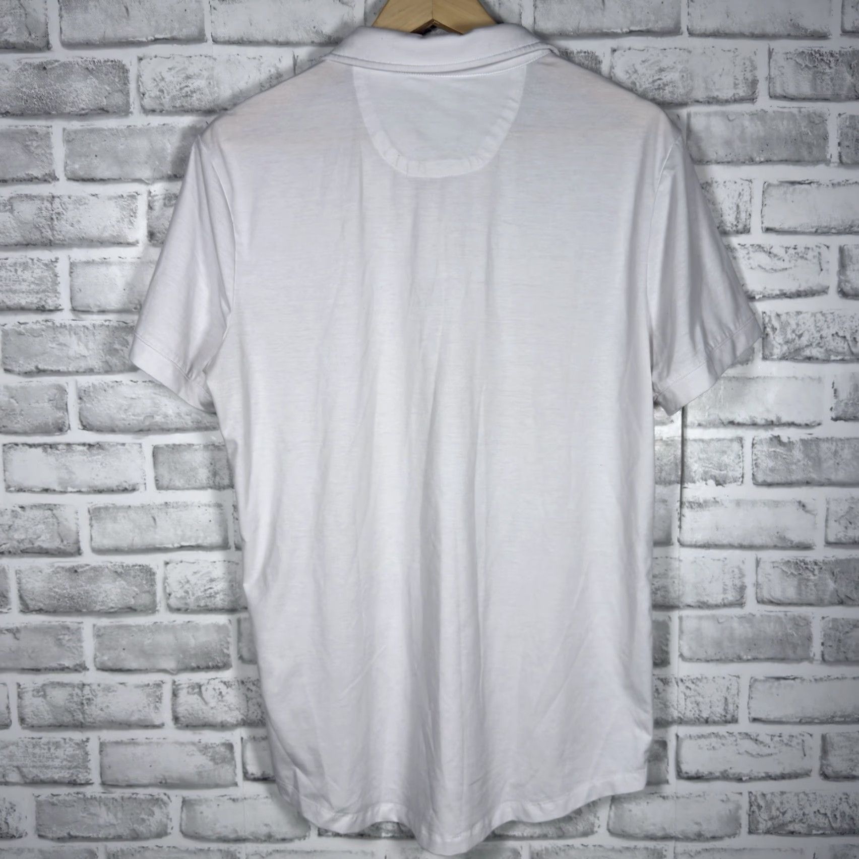 Cuts Cuts Polo Shirt Mens Size M White Polyester Casual Shirt Size US M / EU 48-50 / 2 - 5 Thumbnail