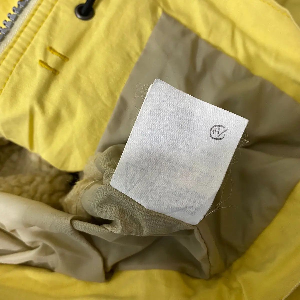 Ellesse Vtg 90’ ELLESSE ESTIVO GOLDWIN Yellow Jacket Windbreaker Size L / US 10 / IT 46 - 9 Thumbnail
