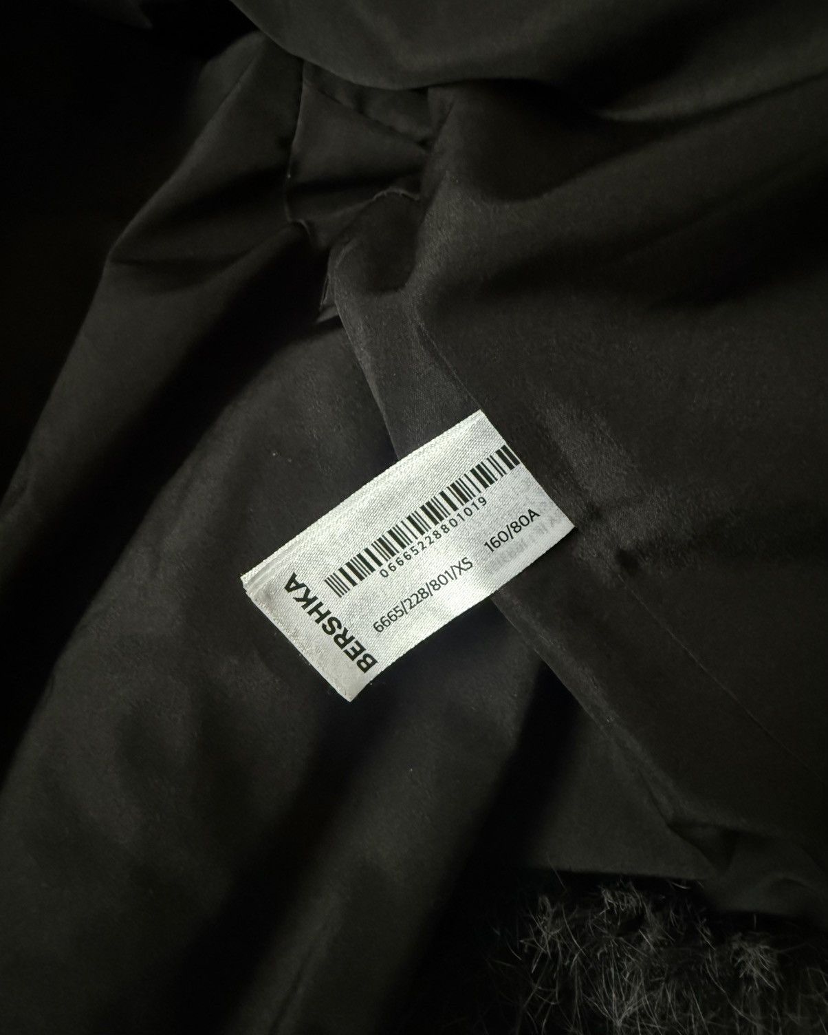 Bershka Black Cropped Faux Fur Jacket with Hood Size XS / US 0-2 / IT 36-38 - 3 Thumbnail