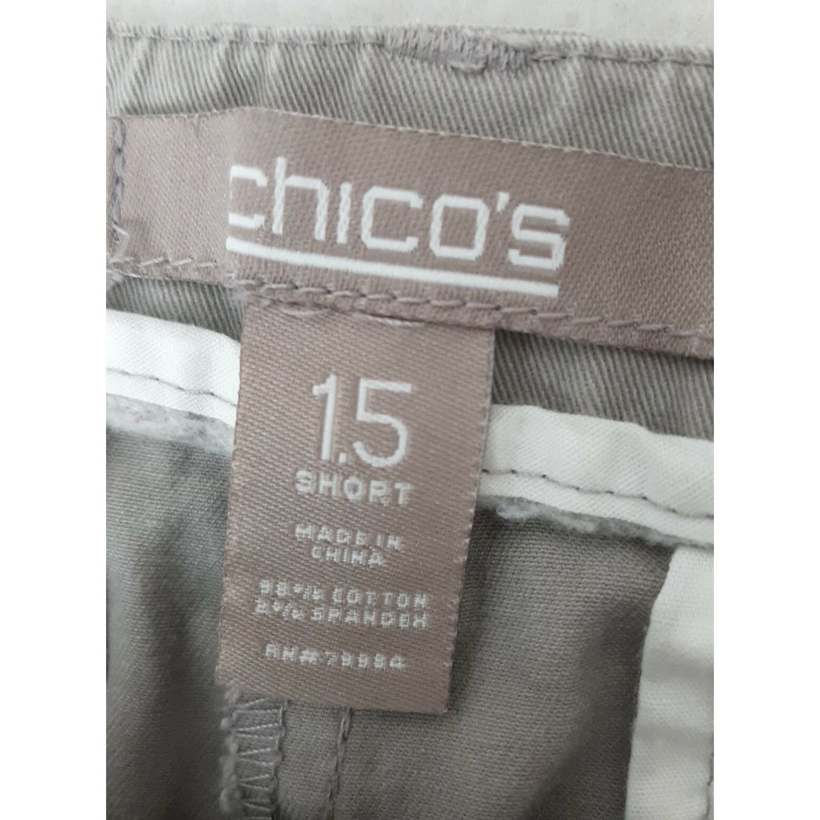 Vintage Chico's Pants Size 1.5 Short Gray Womens Carpenter Casual Zip Regular 1.5 Stain Discounted Size 26" / US 2 / IT 38 - 3 Thumbnail