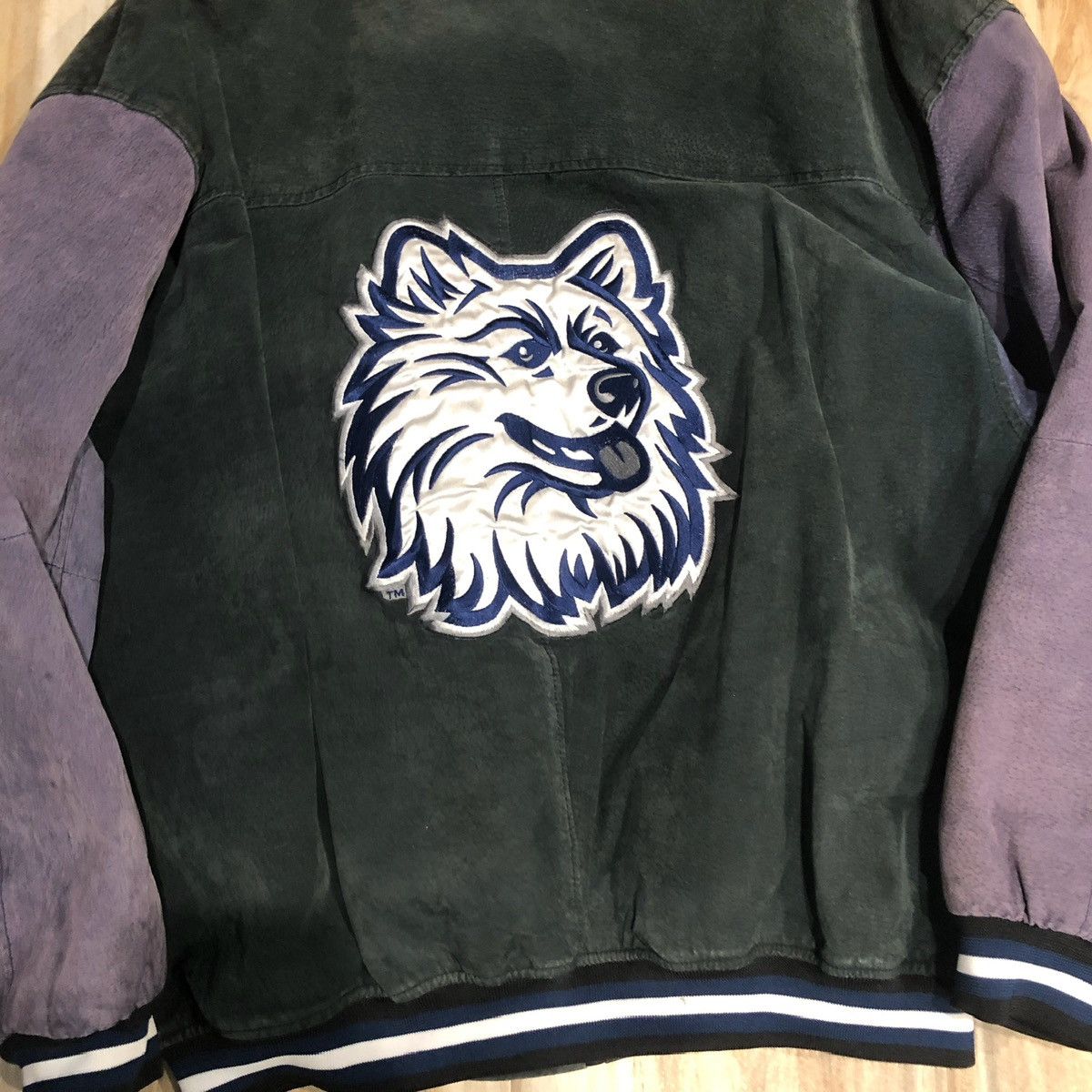 NCAA × Vintage 80s UCONN Husky Bomber Jacket Size US L / EU 52-54 / 3 - 4 Thumbnail