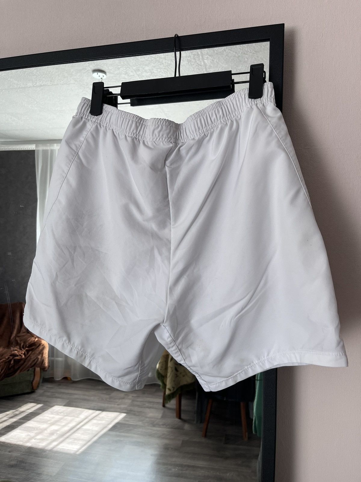 Umbro UMBRO SHORTS 🩳 ENGLAND 🏴󠁧󠁢󠁥󠁮󠁧󠁿 VINTAGE SIZE M Size US 32 / EU 48 - 2 Thumbnail