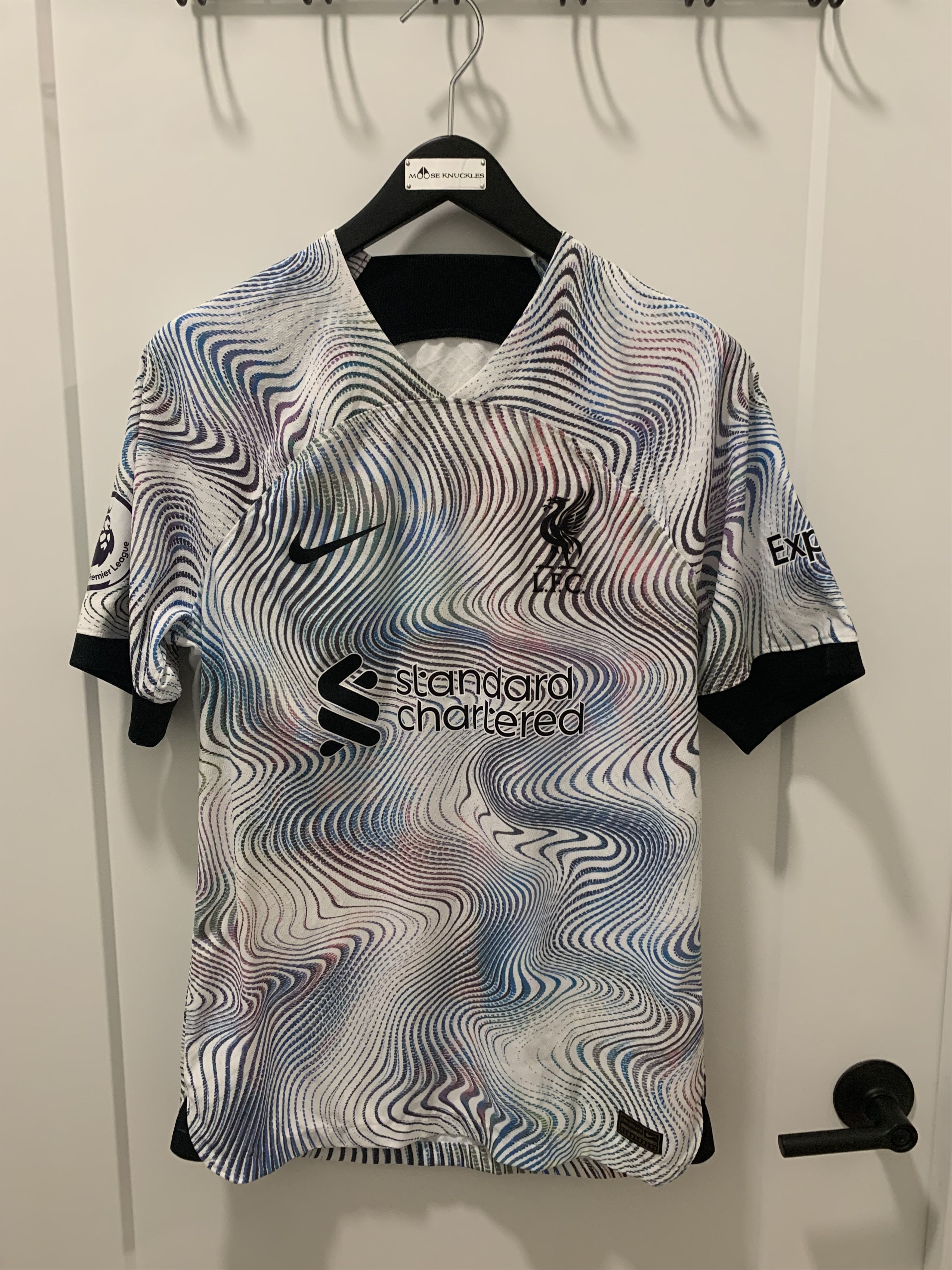 Nike nike Liverpool authentic jersey Size US M / EU 48-50 / 2 - 1 Thumbnail