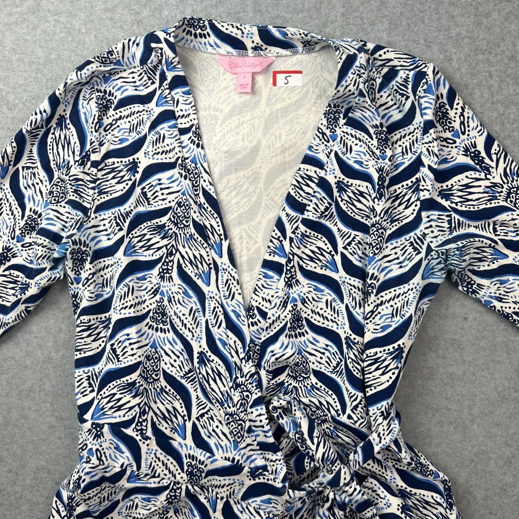 Lilly Pulitzer Lilly Pulitzer Romper Womens S Blue White Print Wrap Tie Waist Long Sleeve Size S / US 4 / IT 40 - 6 Thumbnail