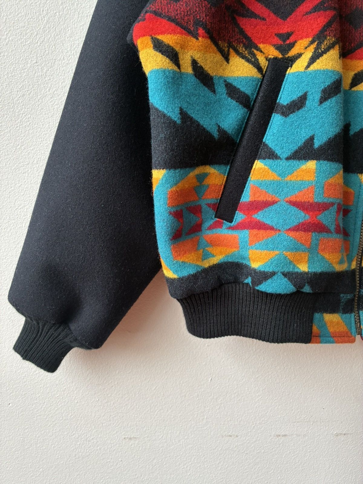 Pendleton Vintage Pendleton Chief Joseph Blanket Bomber Jacket Aztec Size US XL / EU 56 / 4 - 2 Thumbnail
