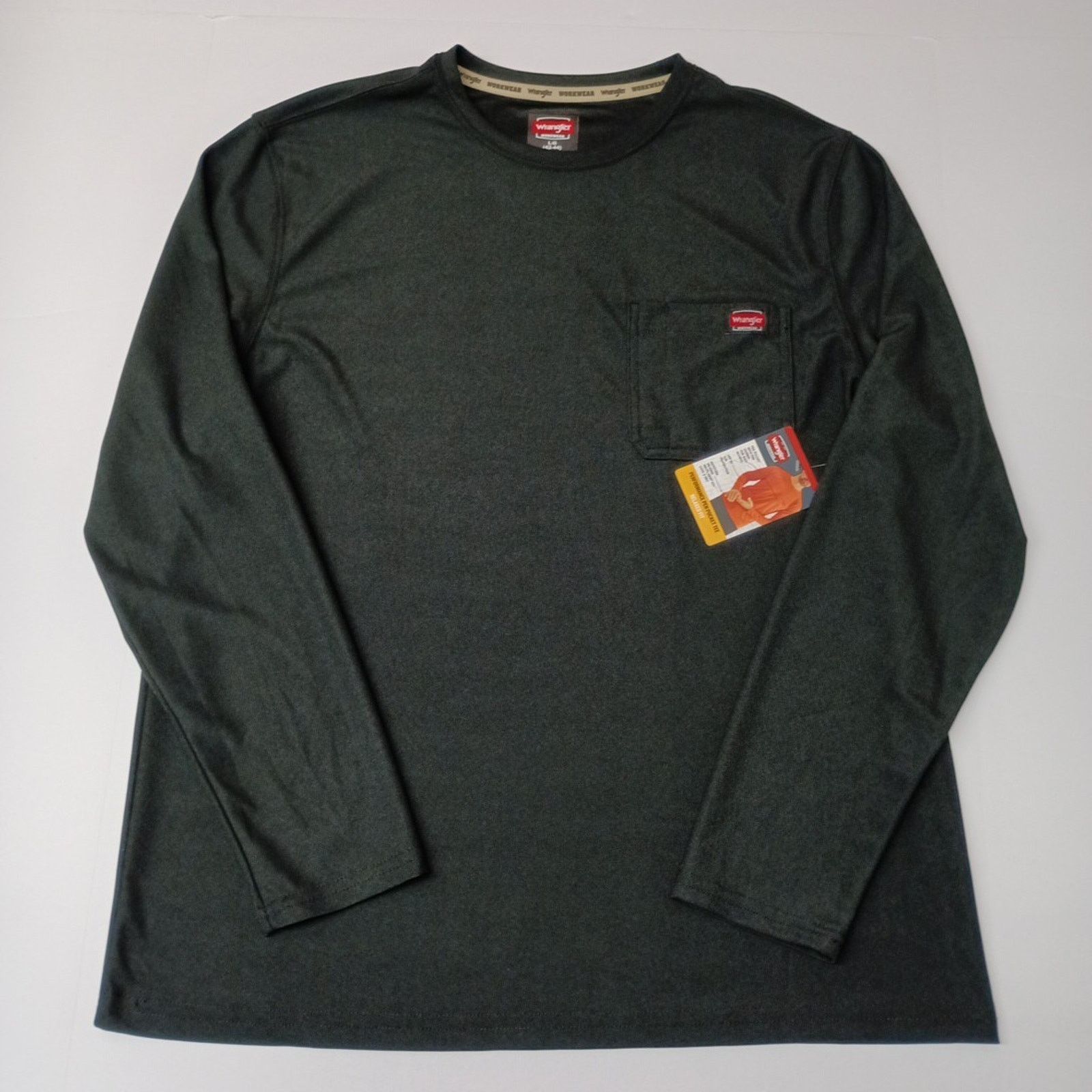 Wrangler Wrangler Pocket Tee Men's Size L (42-44) Black Relaxed Fit Size US L / EU 52-54 / 3 - 1 Thumbnail