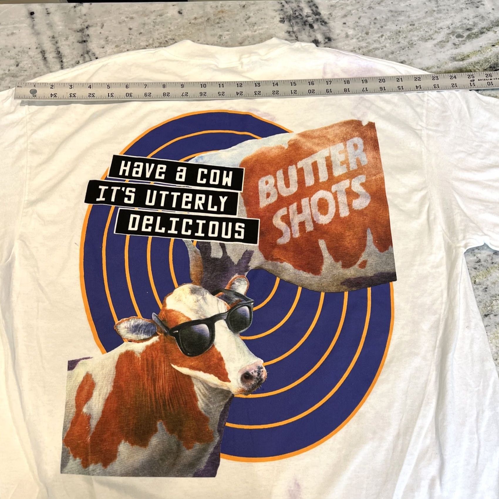 Vintage VINTAGE Dekuyper Graphic T Shirt Men XL Have A Cow Butter Shots Single Stitch Oneita White Cotton Crew Neck Short Sleeve Alcohol Cows Mens Size US XL / EU 56 / 4 - 7 Thumbnail