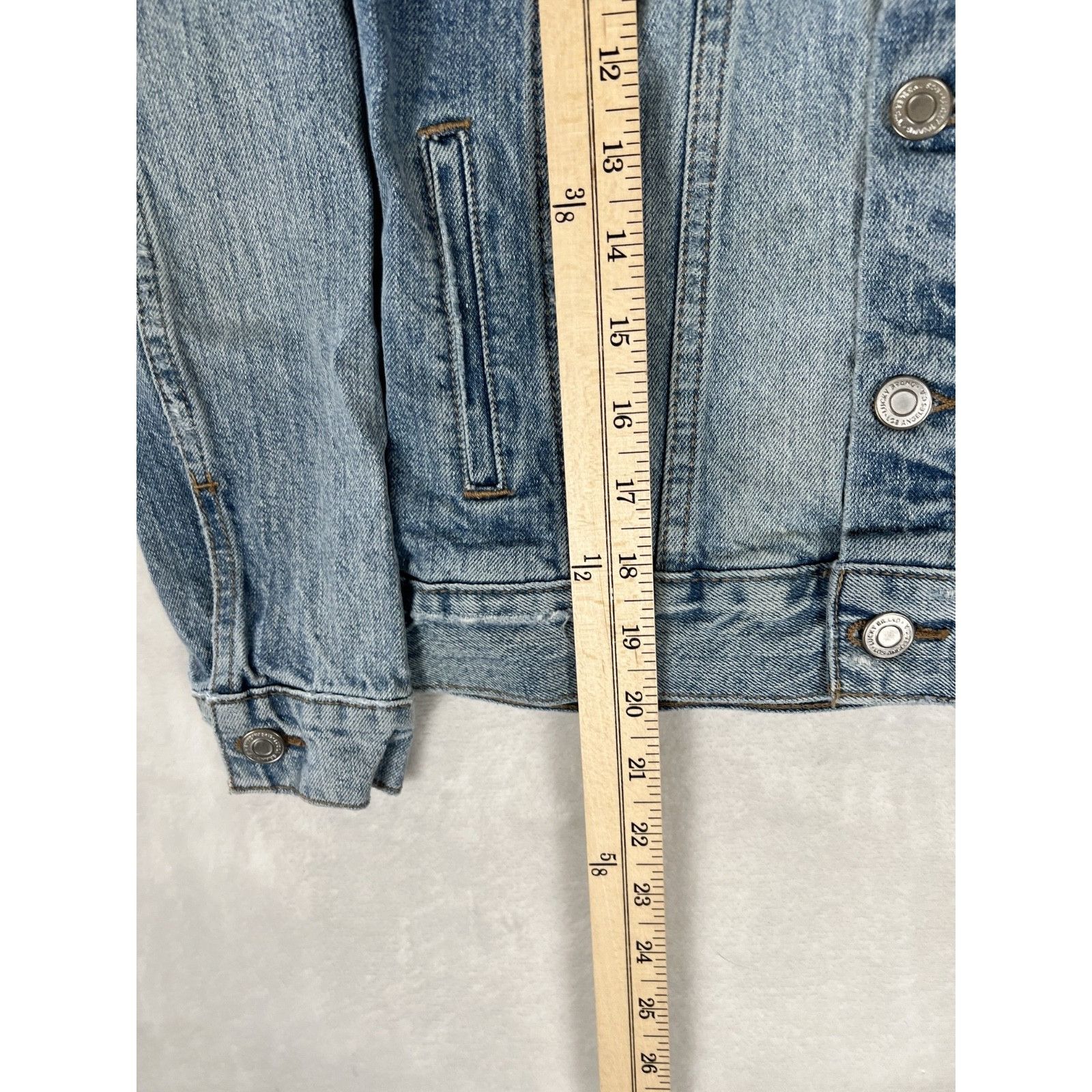 Lucky Brand Lucky Brand Tomboy Trucker Denim Jacket Women's Size XS Dist Size XS / US 0-2 / IT 36-38 - 5 Thumbnail