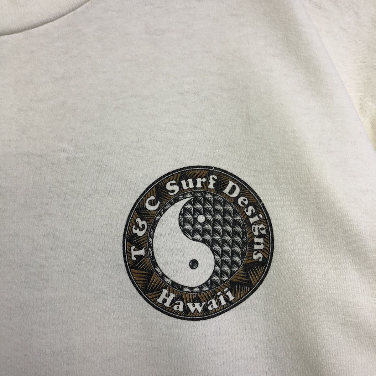 Vintage Vintage T&C Surf Design Hawaii Big Logo Tshirt Size US M / EU 48-50 / 2 - 6 Thumbnail