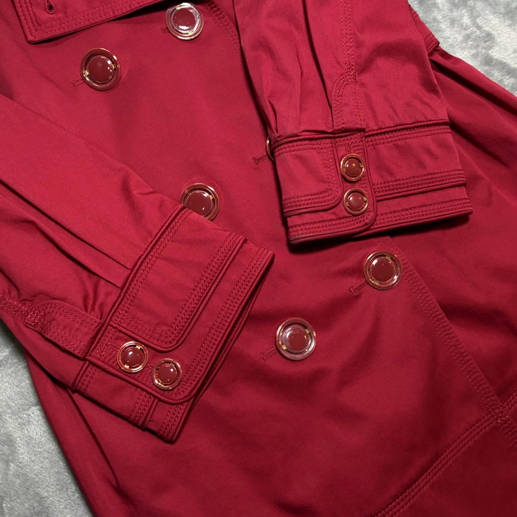 Juicy Couture Juicy Couture Red Trench Coat Double Breasted 3/4 Sleeve Gold Buttons Size S Womens Size S / US 4 / IT 40 - 5 Thumbnail