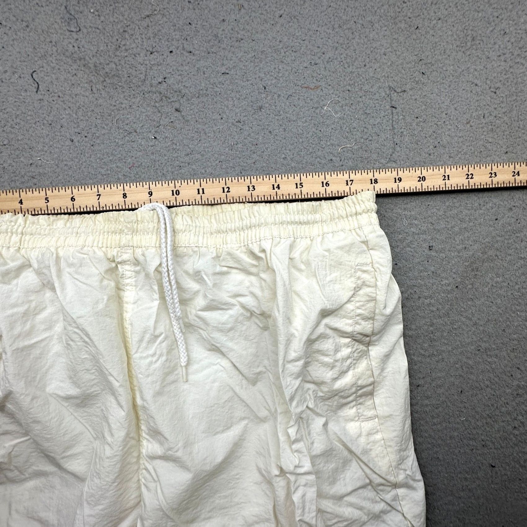 Lacoste VINTAGE Lacoste Nylon Windbreaker Pants Mens Large White Logo Jogger Windbreaker 90s 80s Casual Boys Mens Size US 33 - 5 Thumbnail
