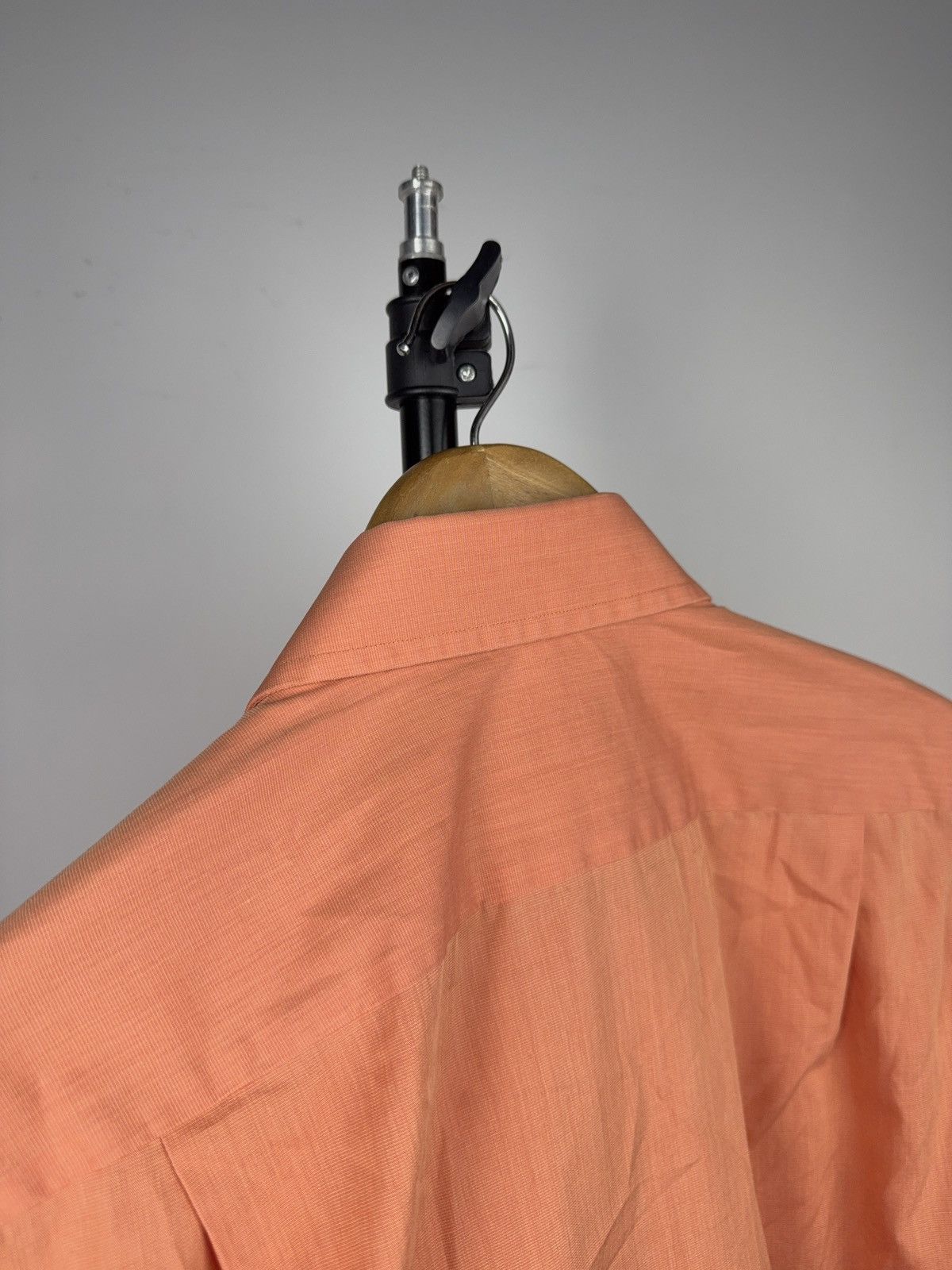 Hugo Boss Luxury Hugo Boss Orange Dress Shirt Slim Fit Italian Fabric Size US L / EU 52-54 / 3 - 10 Thumbnail