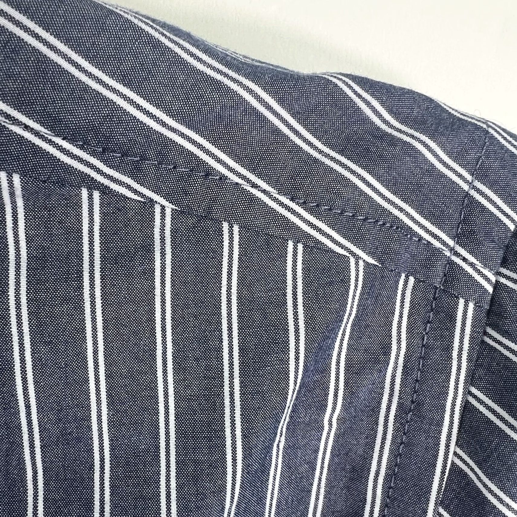 Croft & Barrow Croft & Barrow Striped Long Sleeve Button-Down Shirt Mens 3XLT Gray Size US XXL / EU 58 / 5 - 2 Thumbnail