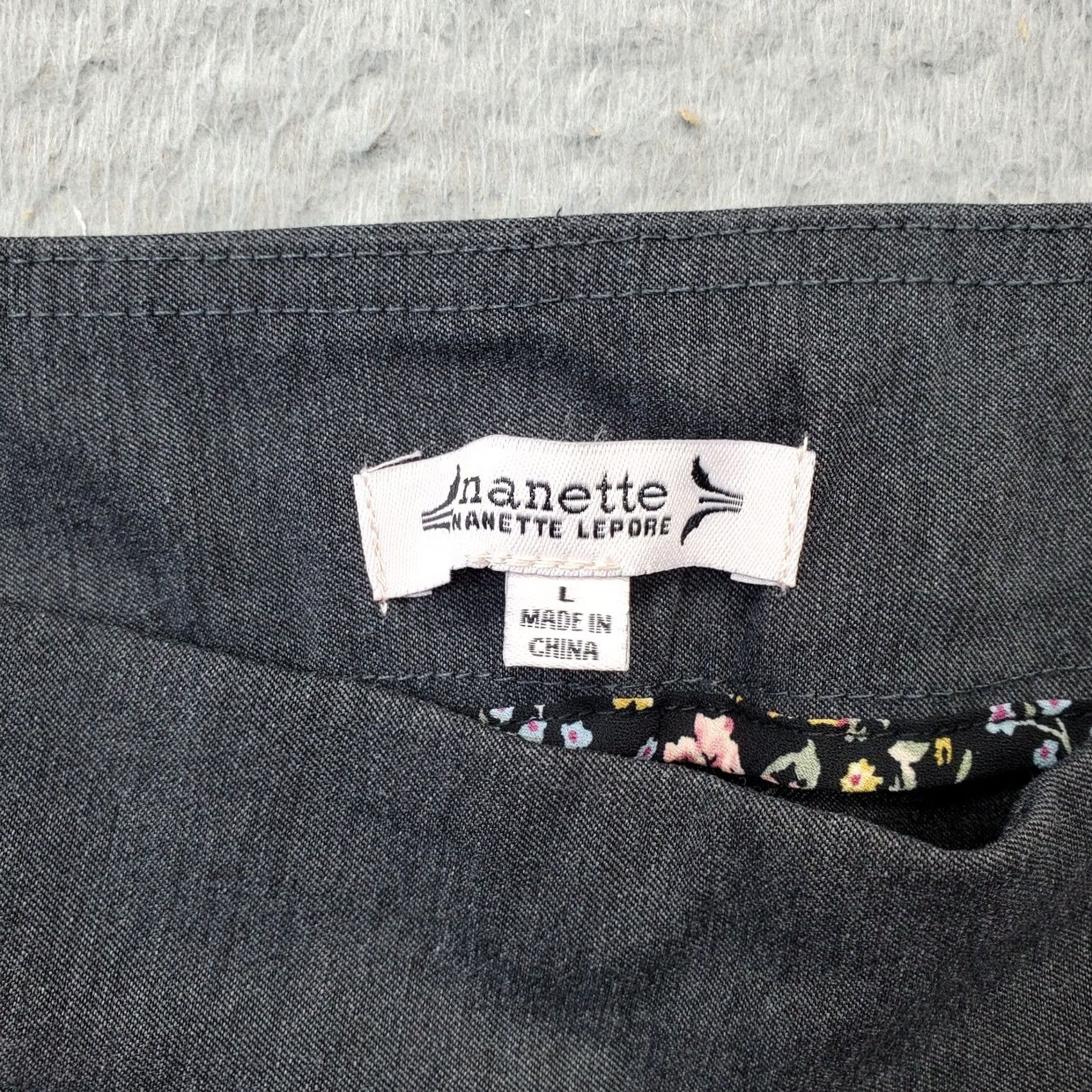 Nanette Lepore Nanette Lepore Pants Womens L Gray Solid Stretch Flared Leg Pull On Size 36" / US 14 / IT 50 - 7 Thumbnail