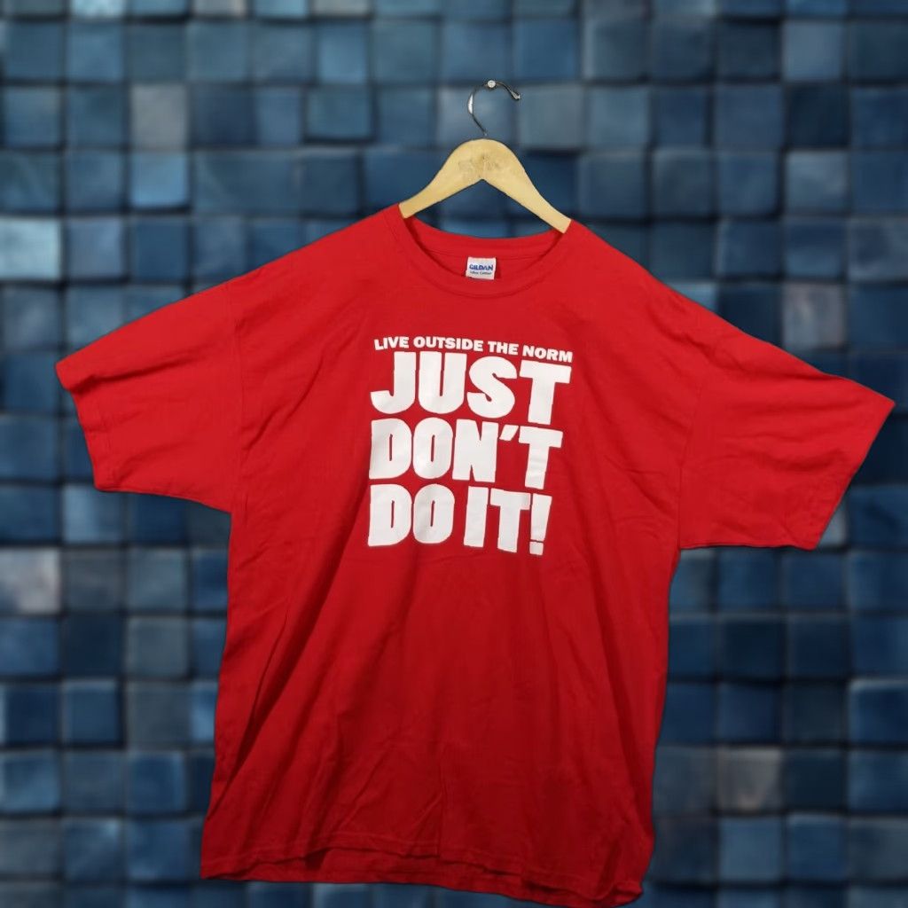 Just Don DARE T Shirt Men XL Red Drugs Alcohol And Violence - Double Sided Logo 2000s Hip Hop Classic Shirt Size US XL / EU 56 / 4 - 1 Thumbnail