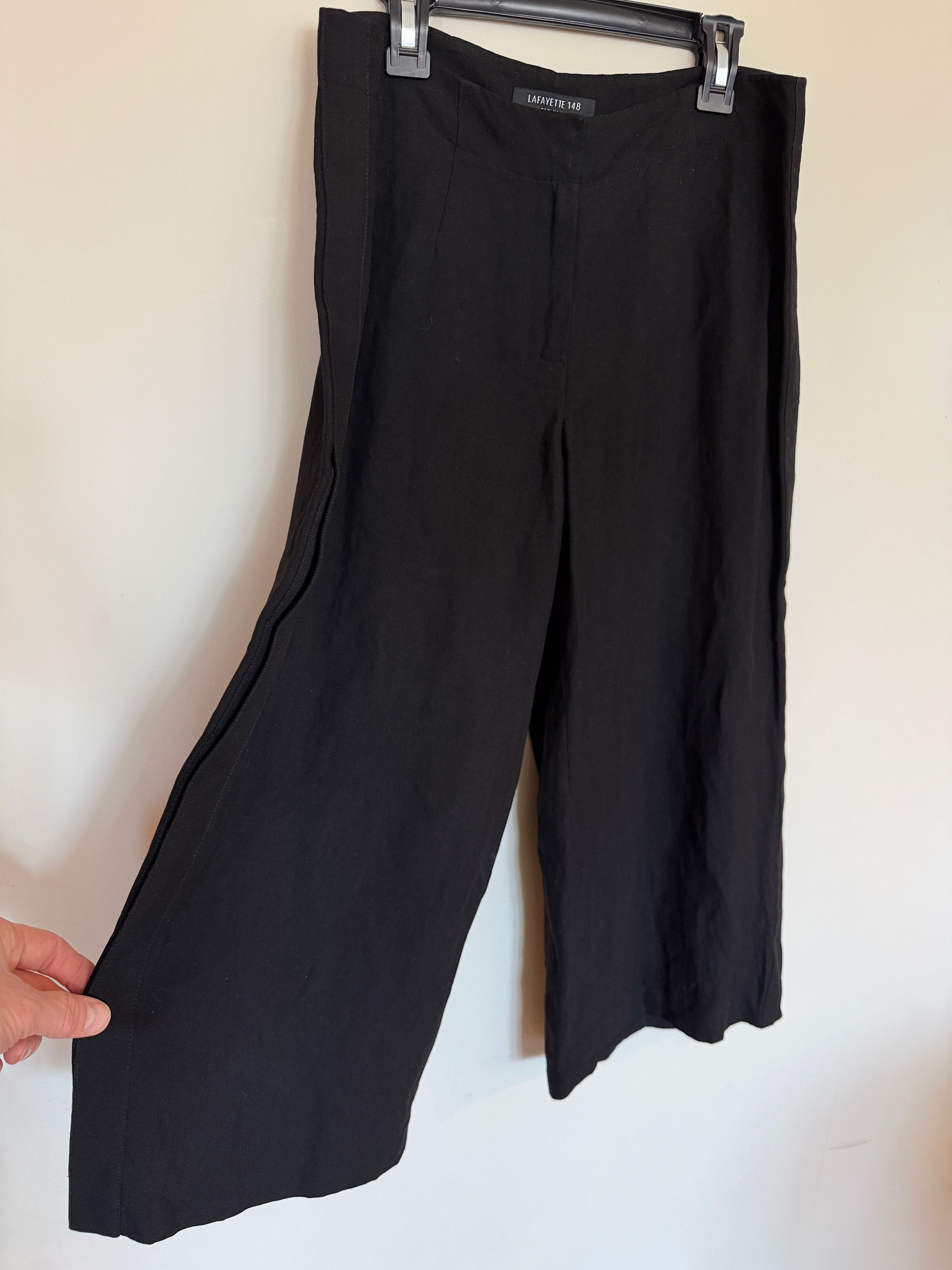 Lafayette 148 Loose Black cropped Lafayette 148 pants Size 25" / US 0 / IT 36 - 2 Thumbnail