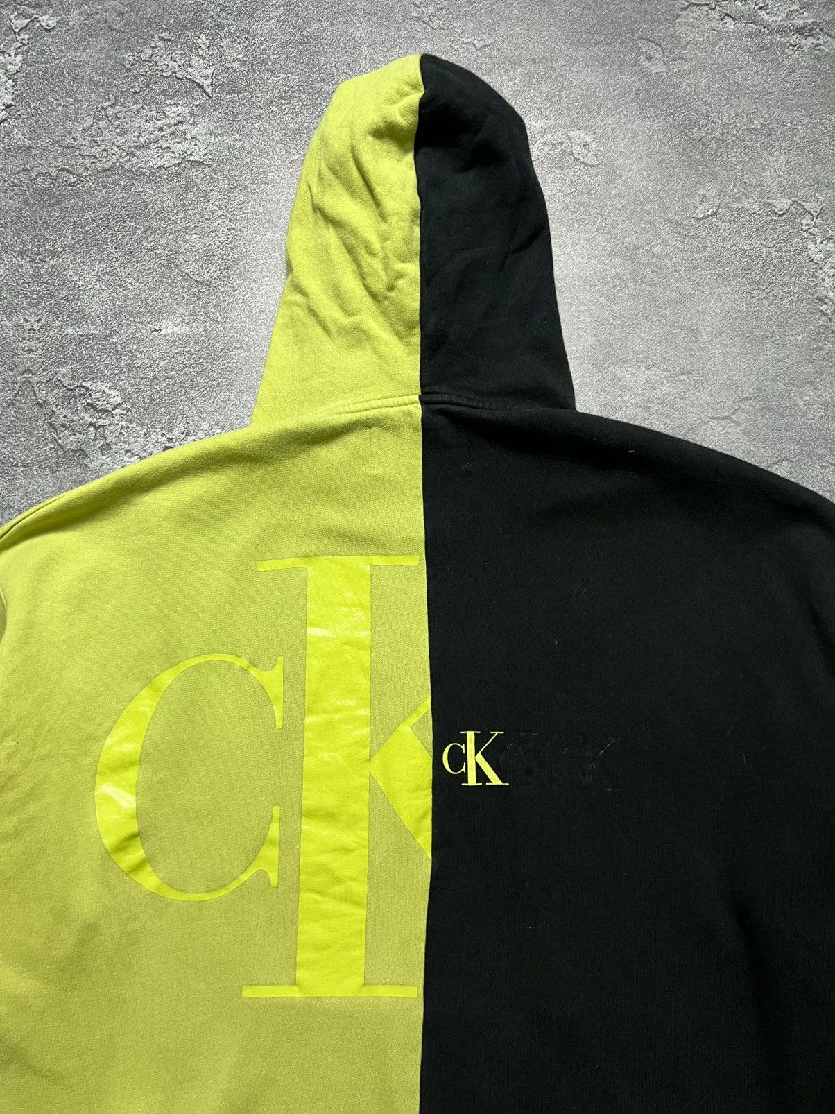 Calvin Klein Vintage Calvin Klein Big Logo Hoodie Xl Size US XL / EU 56 / 4 - 2 Thumbnail