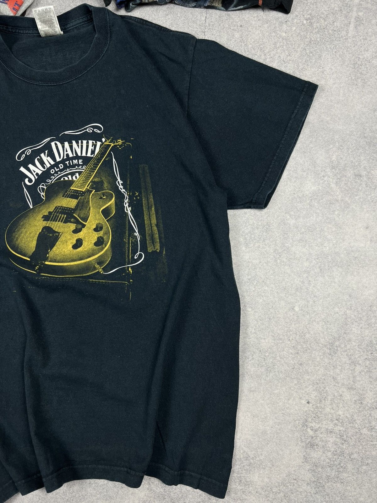 Japanese Brand Vintage Jack Daniel’s 2007 Faded Whiskey Y2K Tee Shirt Size US L / EU 52-54 / 3 - 3 Thumbnail