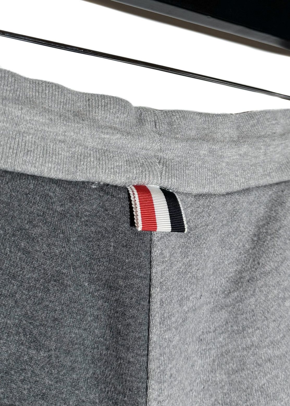 Thom Browne Thom Browne Grey Colorblock 4-bar Sweatpants Size 26" / US 2 / IT 38 - 4 Thumbnail