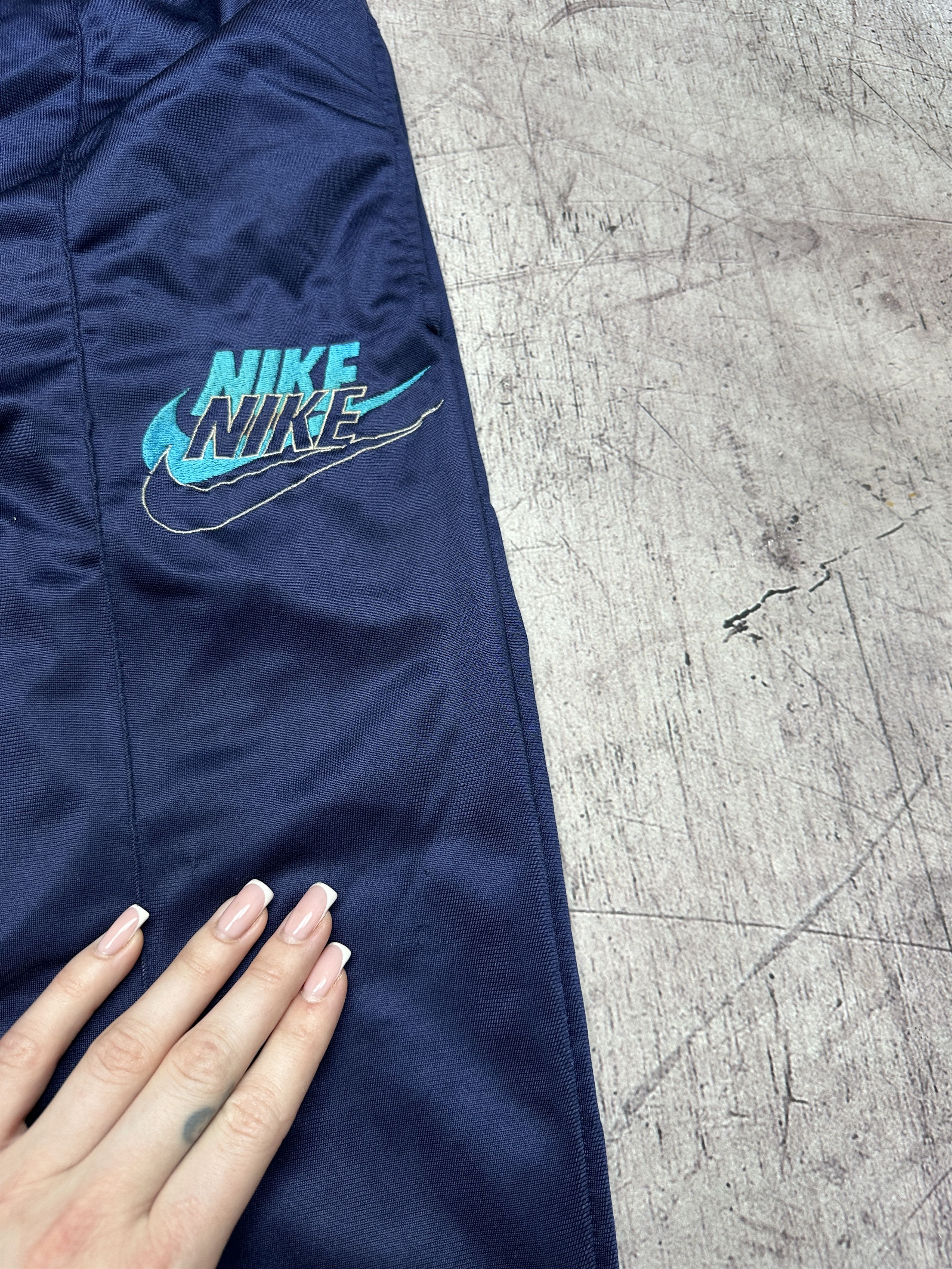 Nike Nike 90s Vintage Mens Baggy Track Pants Size US 32 / EU 48 - 4 Thumbnail