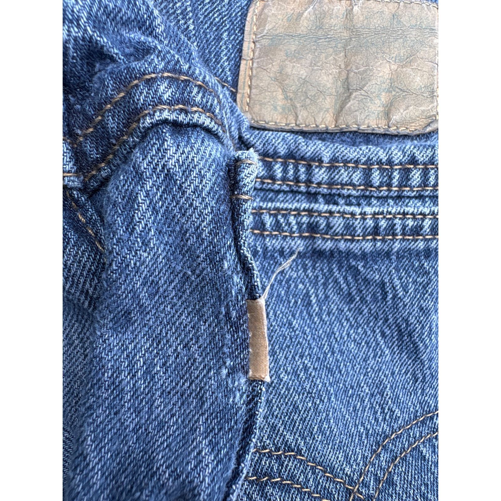 Levi's Vintage 80s Brown Tab Levi's 569 womens size 15 thrashed Size 30" / US 8 / IT 44 - 4 Thumbnail