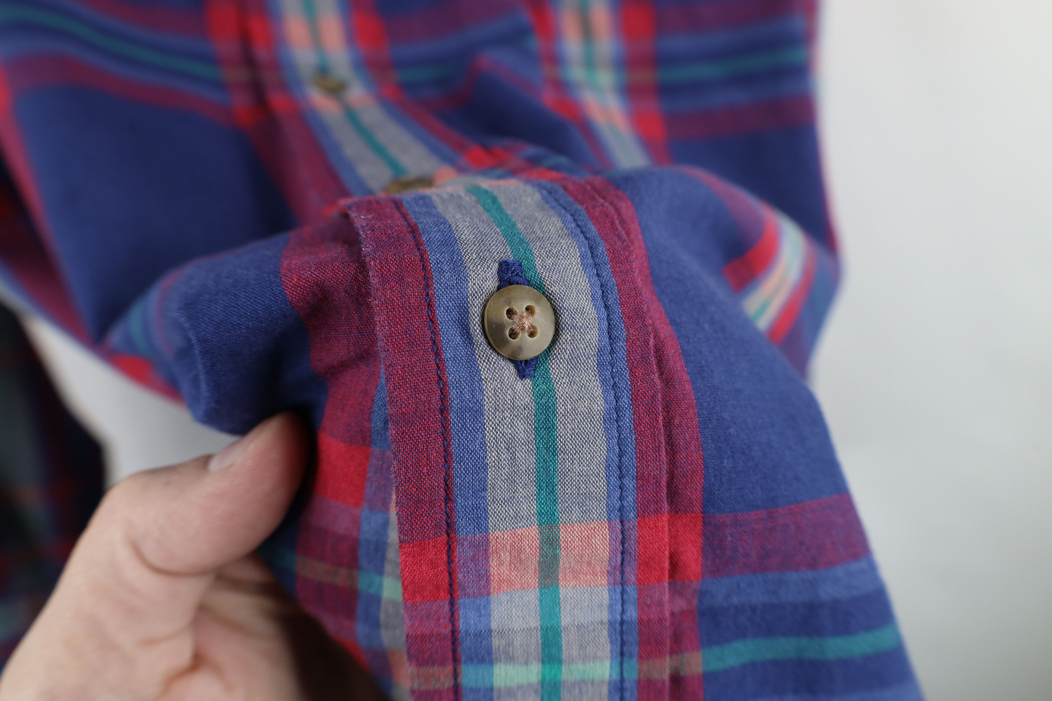 Vintage Vintage 90s Streetwear Plaid Collared Button Down Shirt Size US L / EU 52-54 / 3 - 6 Thumbnail