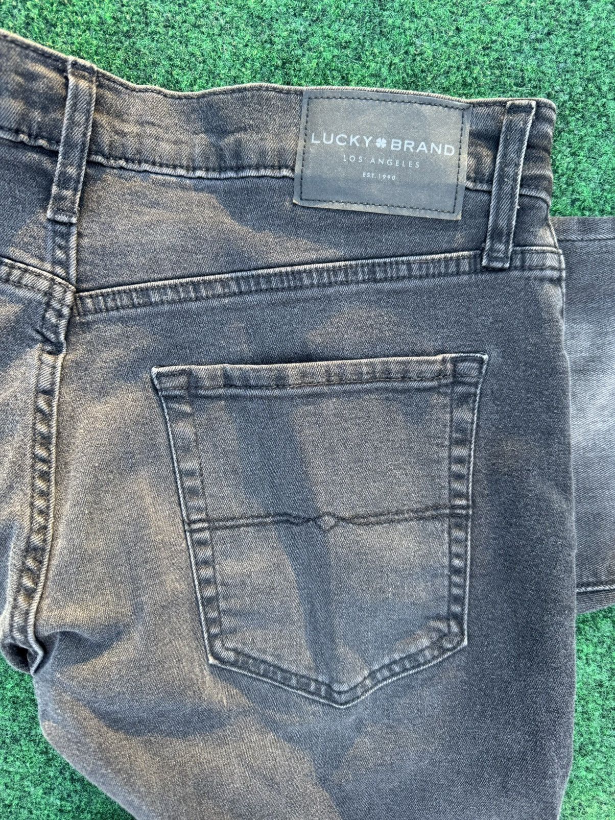 Lucky Brand Lucky Brand 121 Slim Straight Jeans Size US 31 - 2 Thumbnail