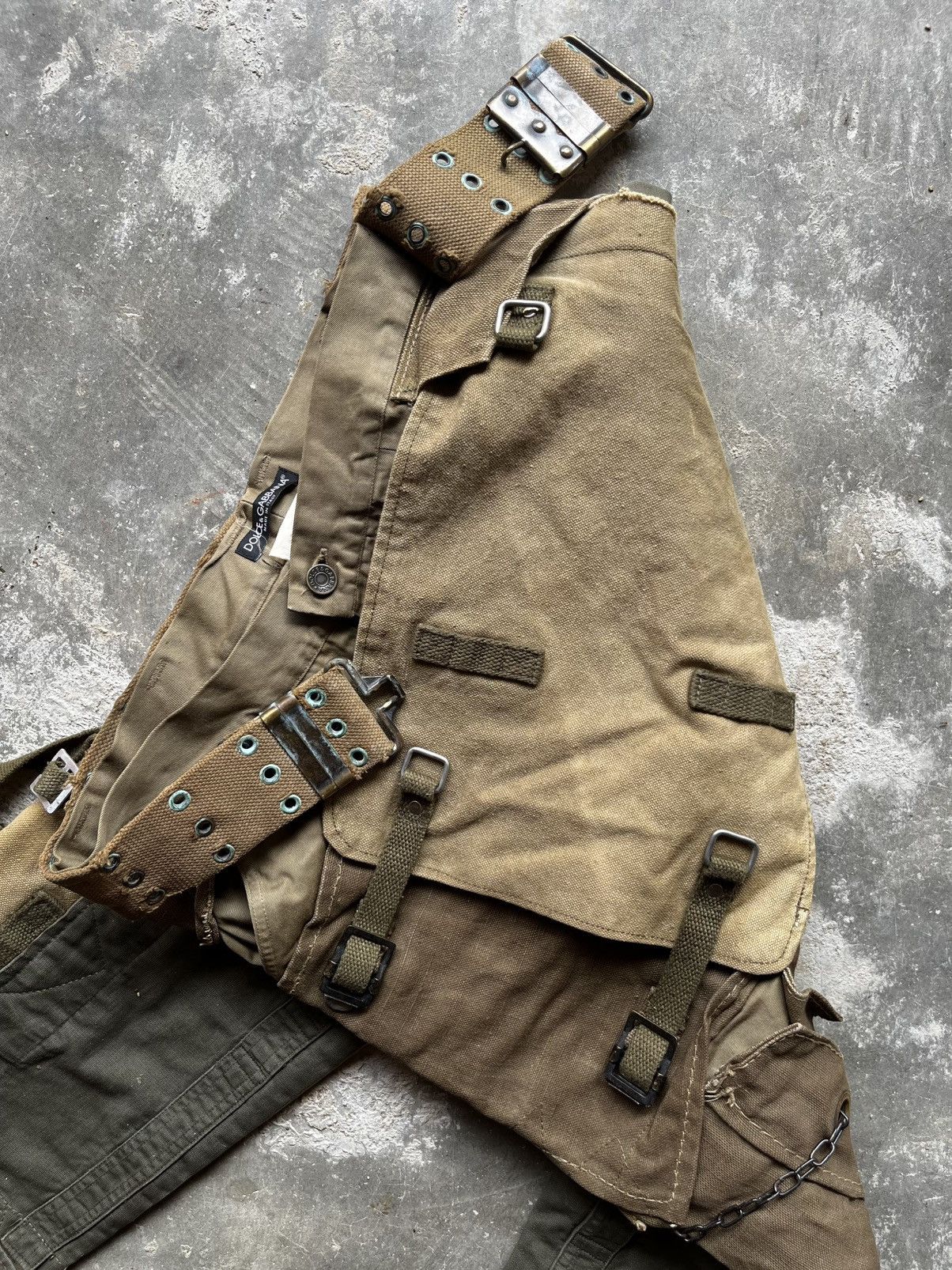 Dolce & Gabbana 🔥VERY RARE🔥AW2003 Dolce & Gabbana Military Pants ARCHIVE Size US 36 / EU 52 - 13 Thumbnail