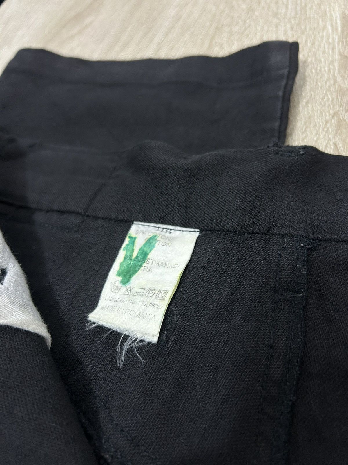 Jean Paul Gaultier 1998 Jean Paul Gaultier Velour Blood Vampire Jeans Size US 32 / EU 48 - 8 Thumbnail