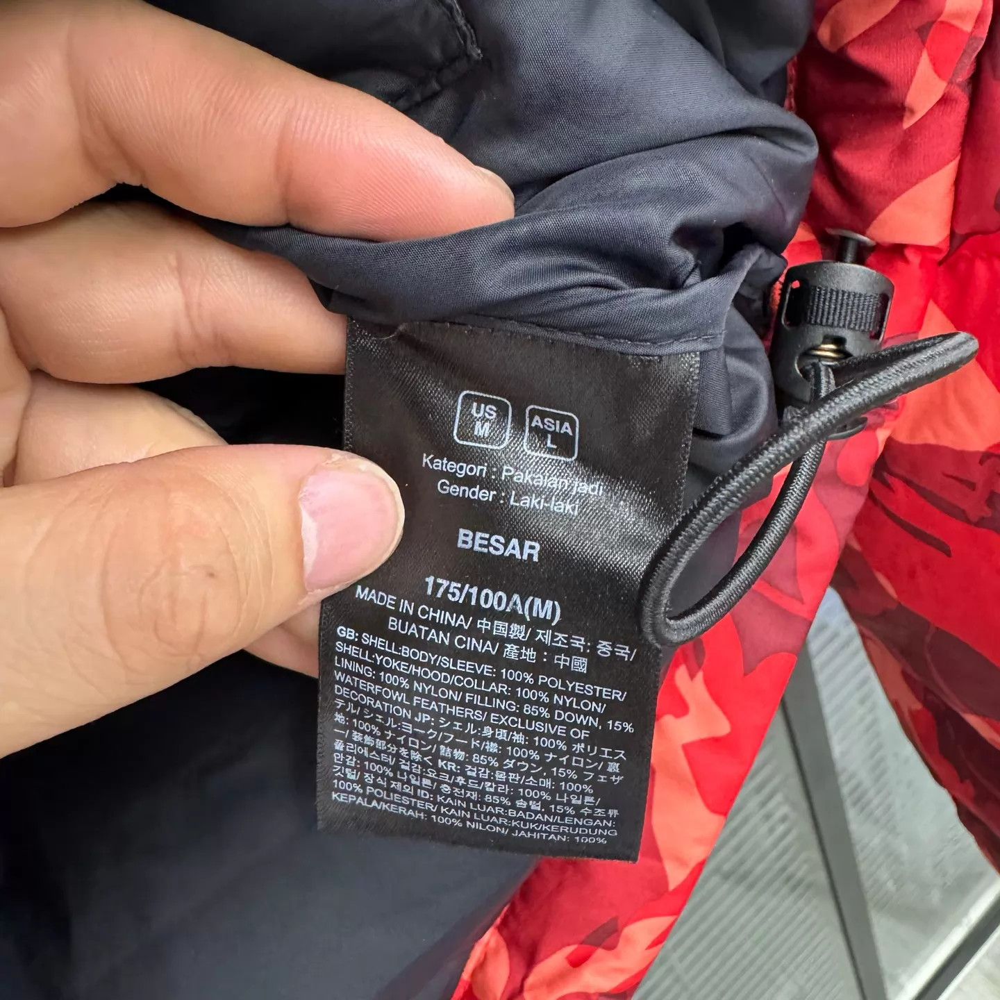 The North Face The North Face 1996 Year of the Rabbit Red M Worn Once Size US M / EU 48-50 / 2 - 6 Thumbnail