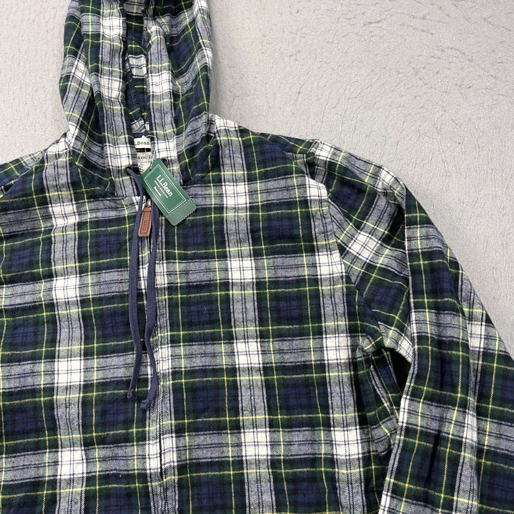 Vintage L.L. Bean Hoodie Womens Medium Green Blue Scotch Plaid Relaxed Fit Cotton Flannel Shirt? Size M / US 6-8 / IT 42-44 - 3 Thumbnail