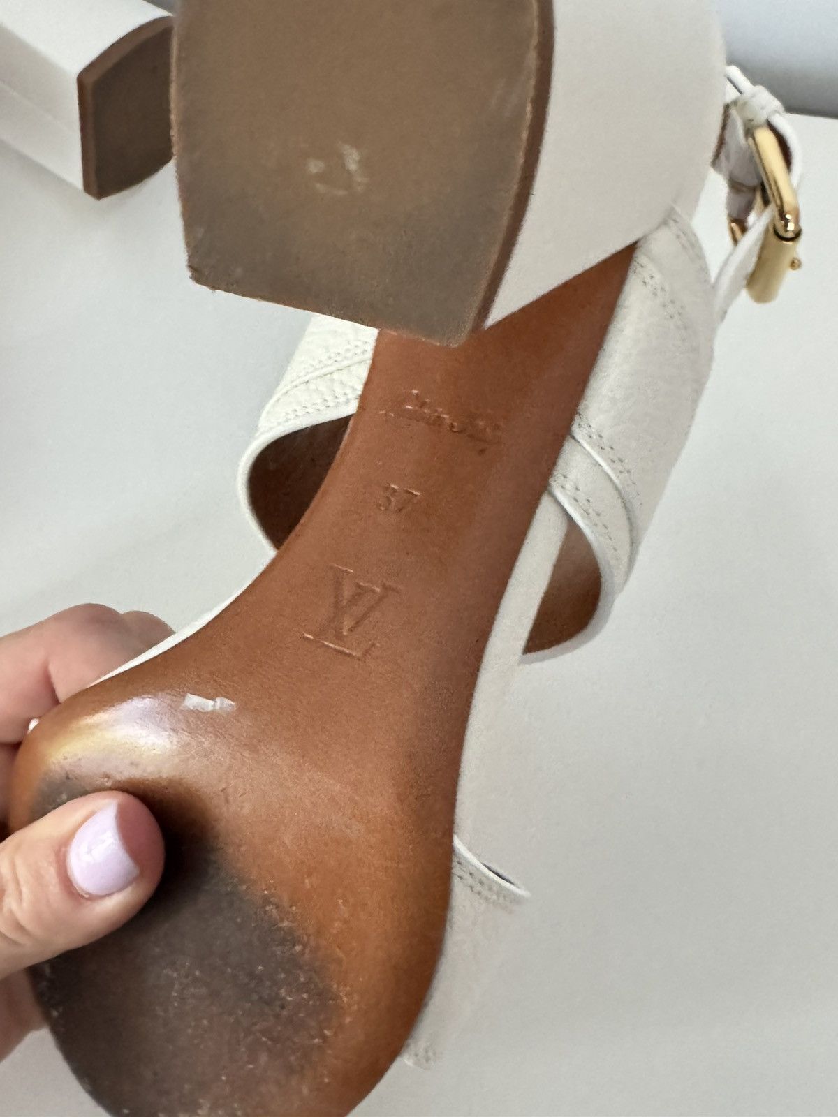 Louis Vuitton Louis Vuitton Horizon Sandals Size US 7 / IT 37 - 7 Thumbnail