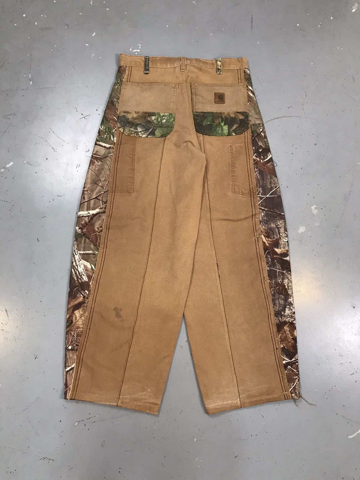 Carhartt × Designer × Vintage Vintage custom carhartt B01 BRN camo straight fit denim Size US 32 / EU 48 - 2 Thumbnail