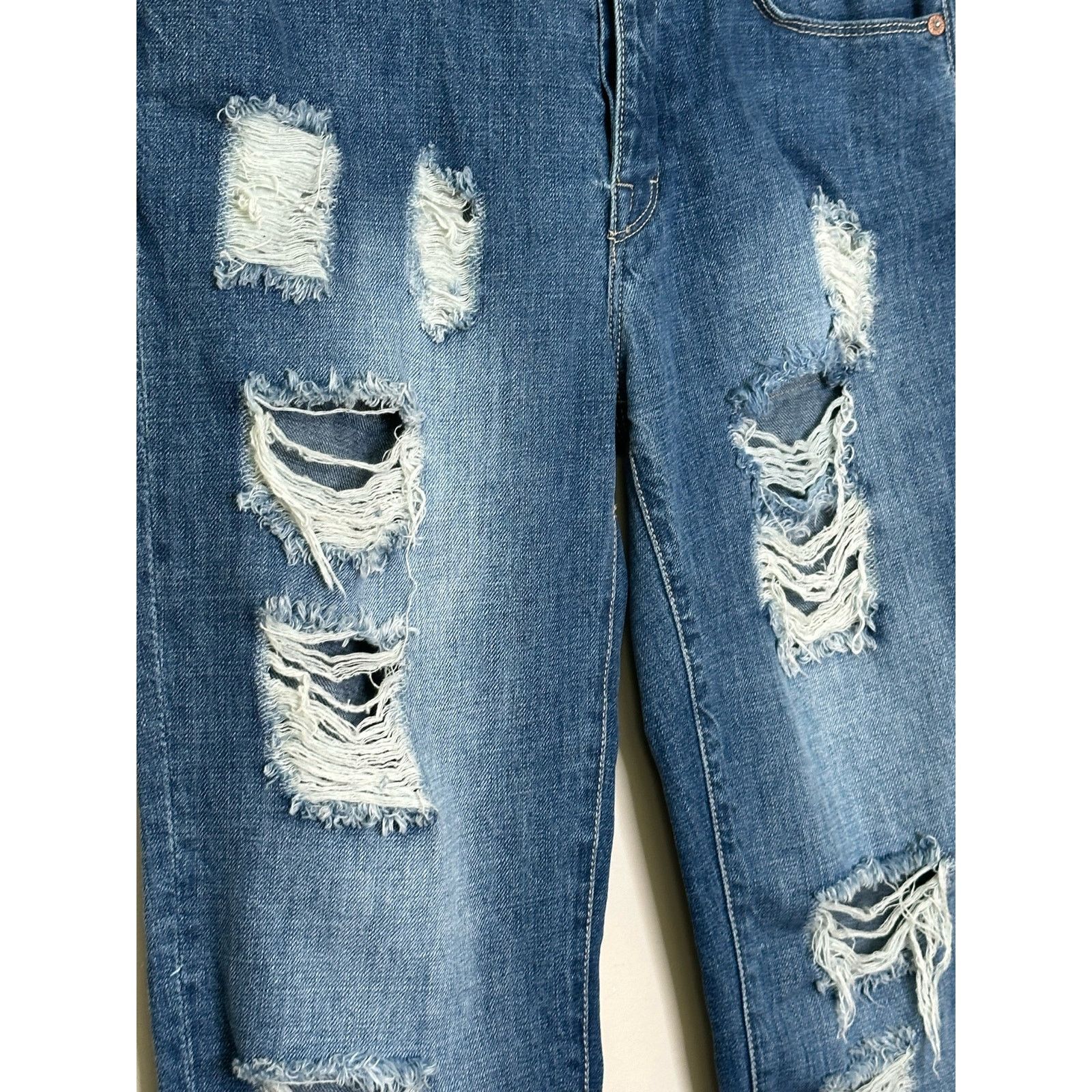 Stampd Stampd blue distressed straight leg jeans size 31 Size US 31 - 7 Thumbnail