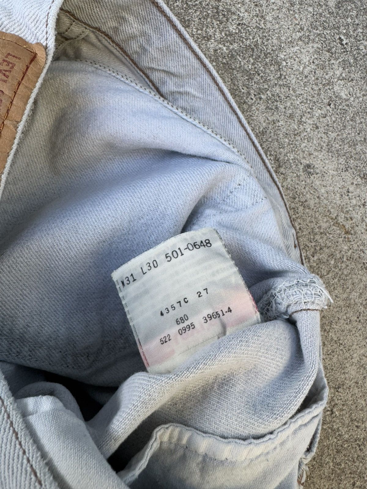 Levi's × Vintage Vtg 90’s Levi’s 501xx Buttonfly Straight Cream Jeans 29x29 Size US 29 - 7 Thumbnail