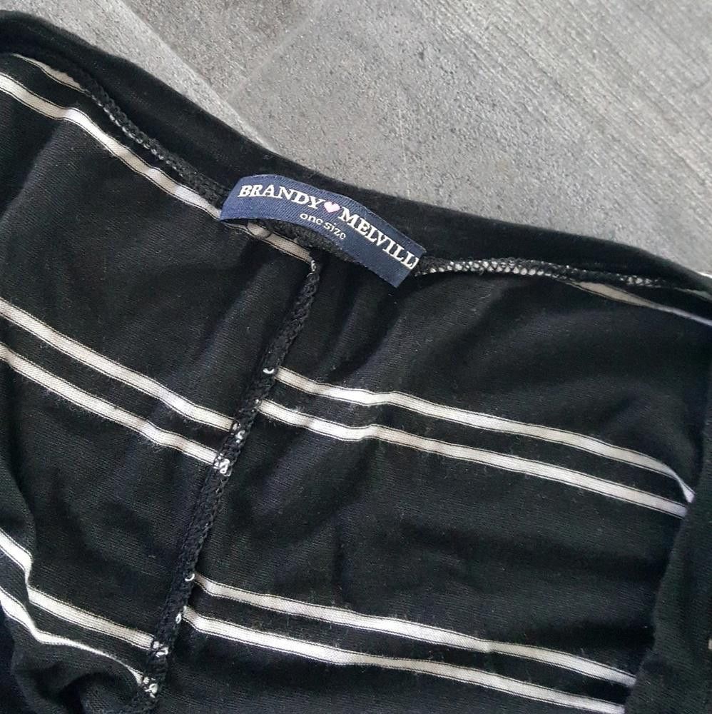 Designer Black Double Striped Melville Vneck Size ONE SIZE - 3 Thumbnail