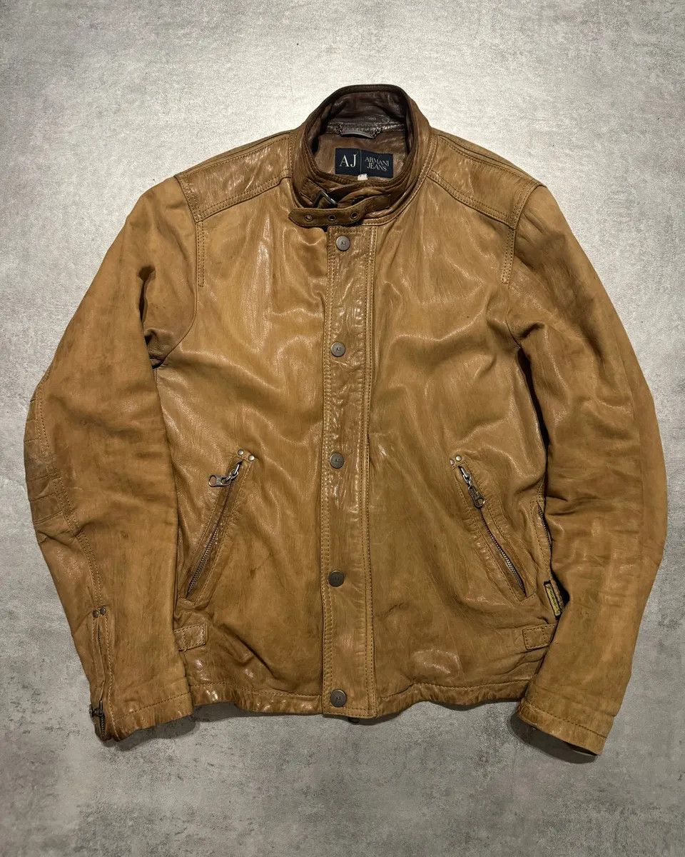 Armani 2000s Armani Padded Beige Leather Biker Jacket Size US M / EU 48-50 / 2 - 1 Thumbnail