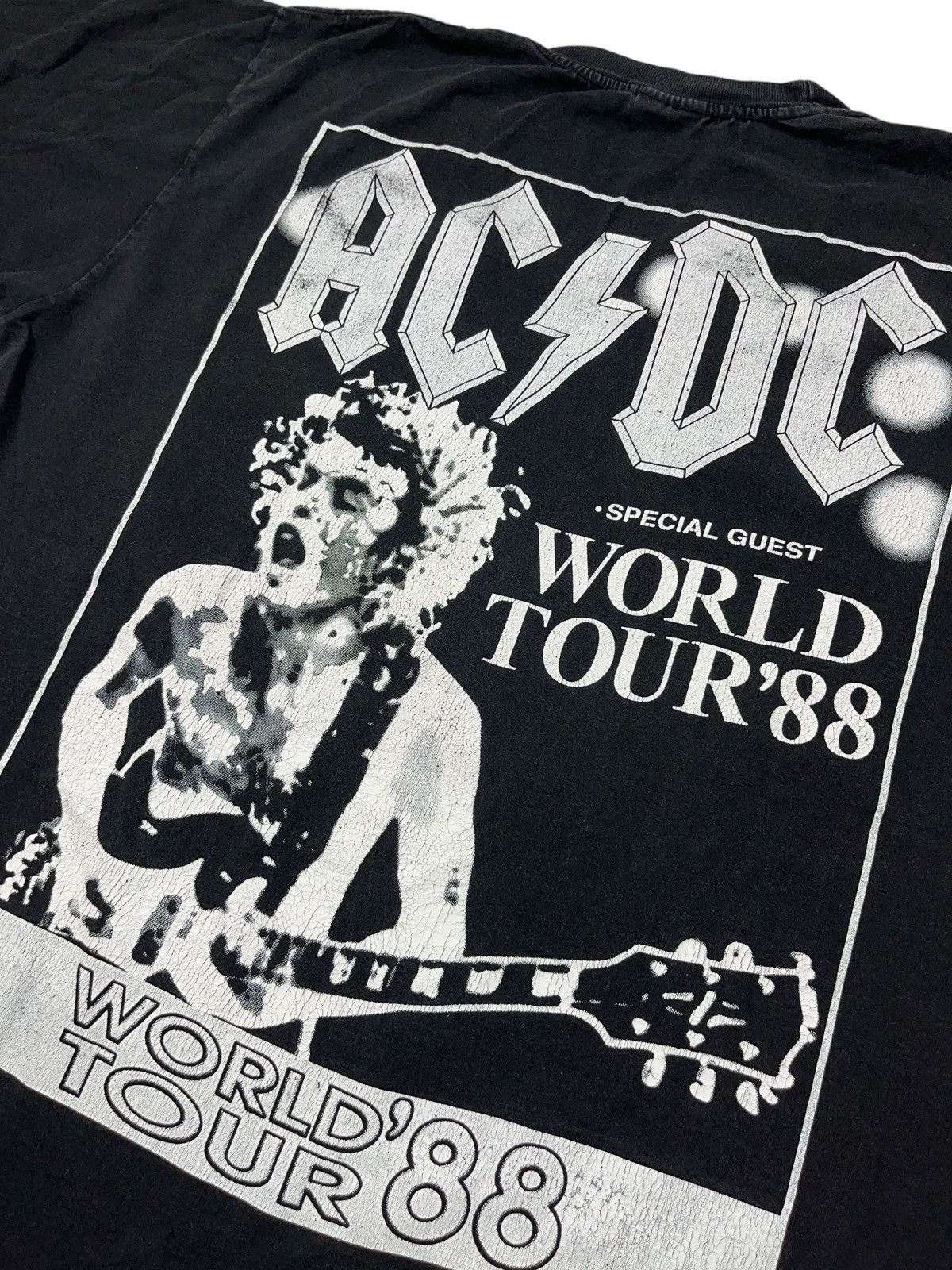 AC/DC × Band Tees × Vintage Vintage AC/DC 1988 World Tour Rock Band T-shirt Faded Size US XL / EU 56 / 4 - 9 Thumbnail