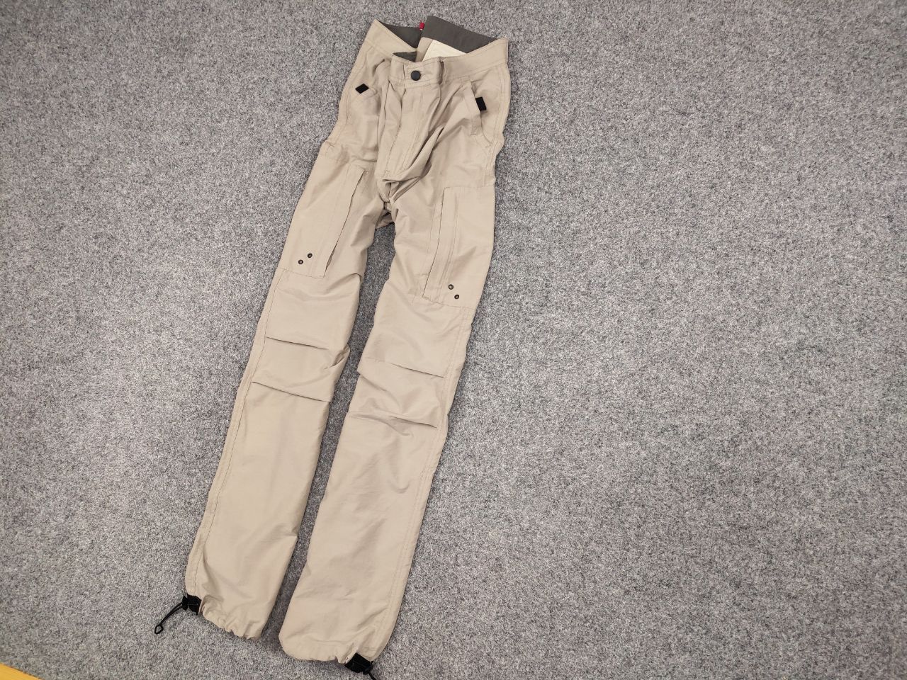 Japanese Brand Vintage 90's Japan parachute Light Beige Cargo Pants Size US 32 / EU 48 - 2 Thumbnail