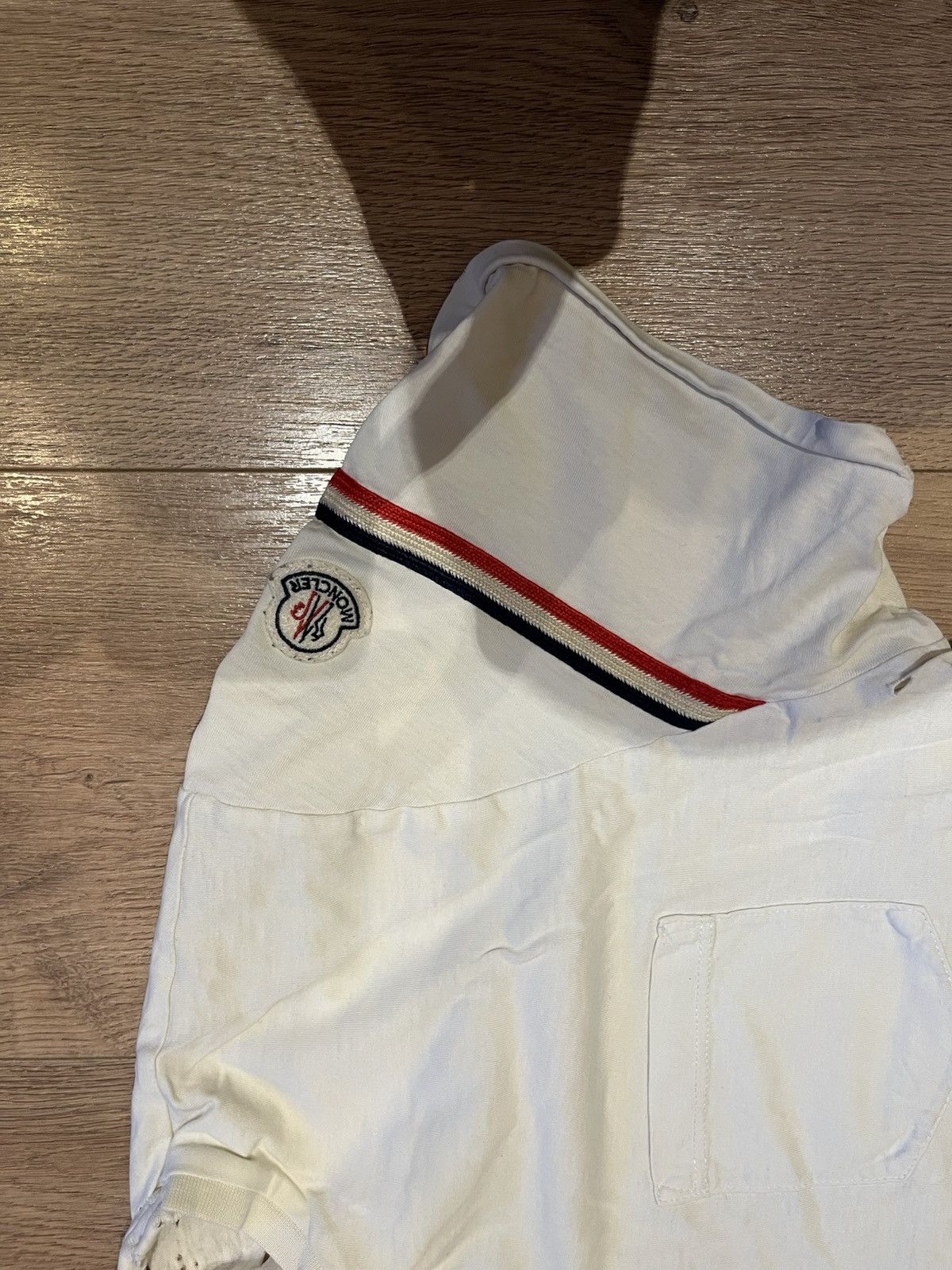 Moncler Moncler white short sleeve T-Shirt with pocket Size US XXL / EU 58 / 5 - 4 Thumbnail