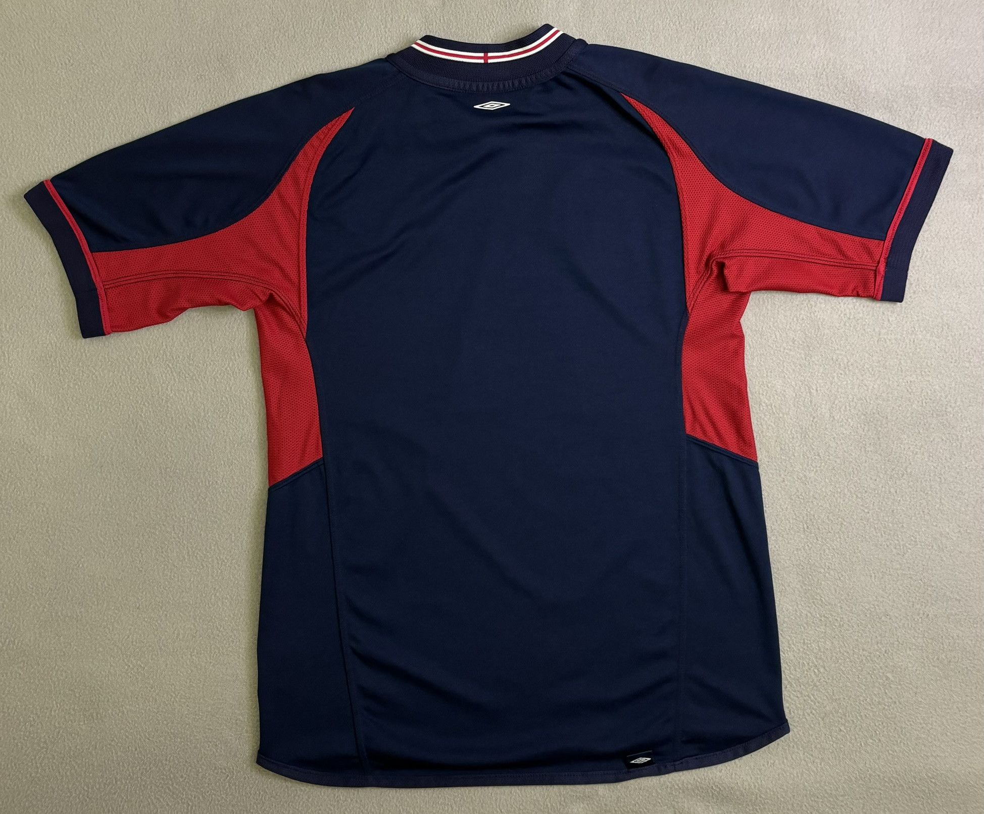 Umbro England 2002 Umbro Football Jersey Size S Size US S / EU 44-46 / 1 - 14 Thumbnail