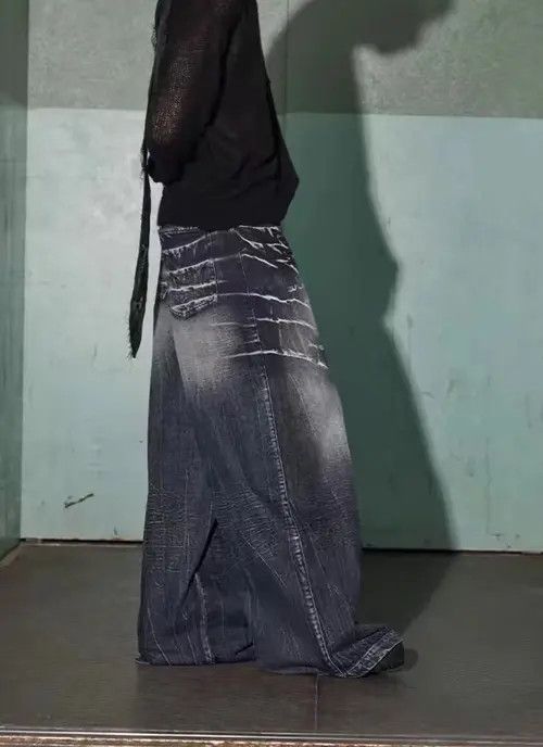 VIBE Vintage washed distressed lightning texture baggy jeans Size US 32 / EU 48 - 7 Thumbnail